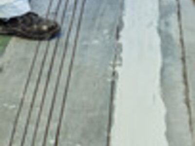 I den anden byggefase blev laminaterne limet fast på den anden side af kørebanen. Billede: Simpson Strong-Tie